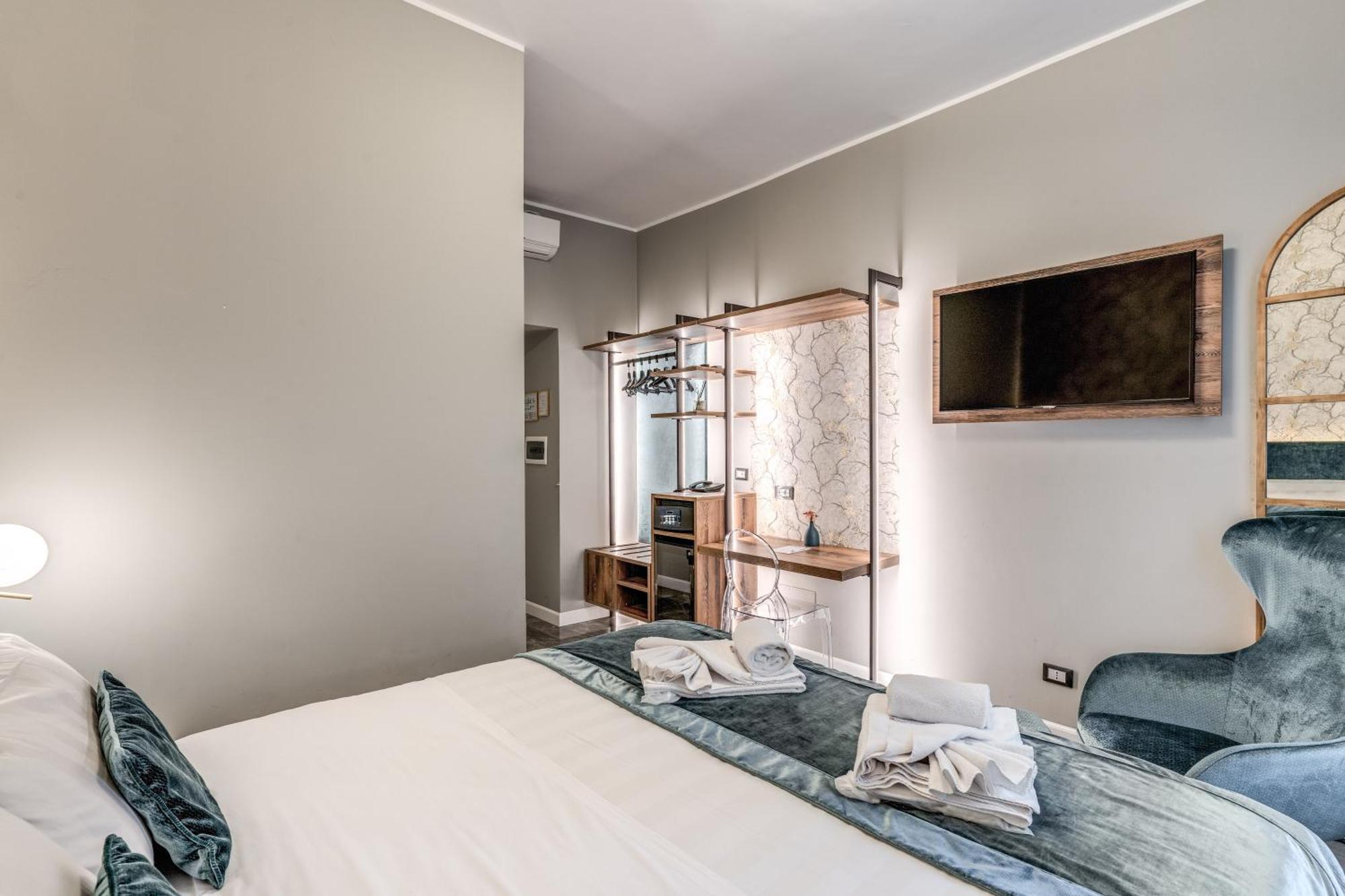 Double or Twin Room,1615777344:JPEG